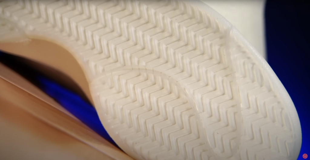 Nike Book 1 Traction